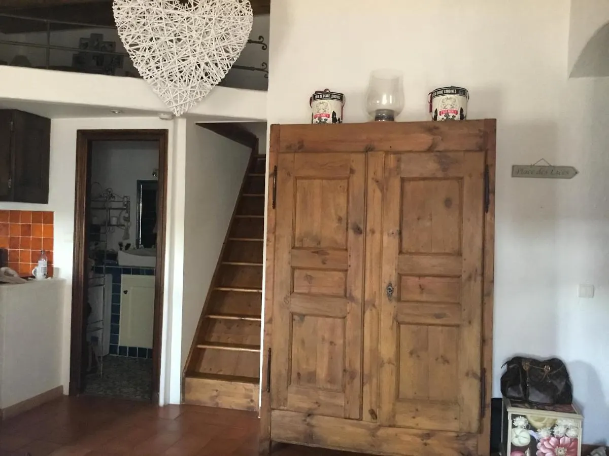 Apartment Ravissant Studio Climatise Gambetta Misericorde Au Coeur De Saint-Tropez